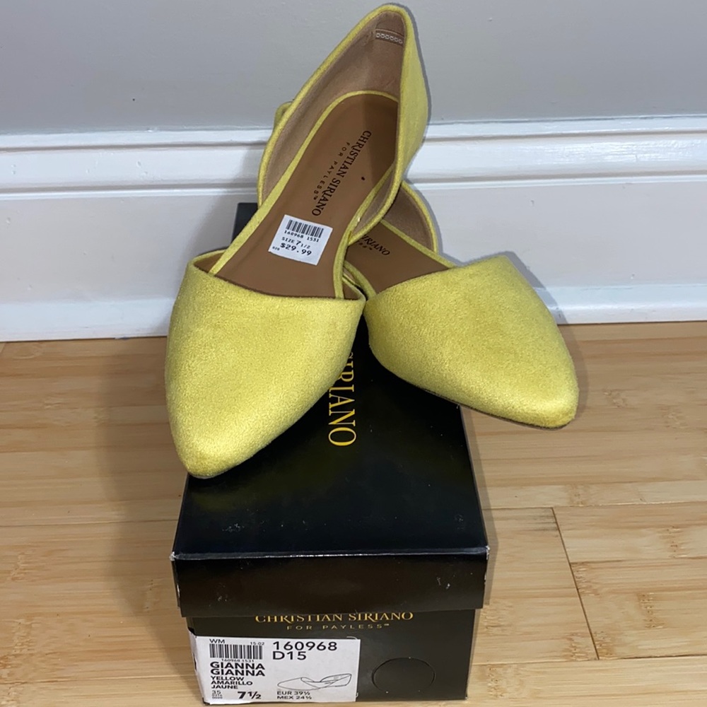 Yellow flats 💛